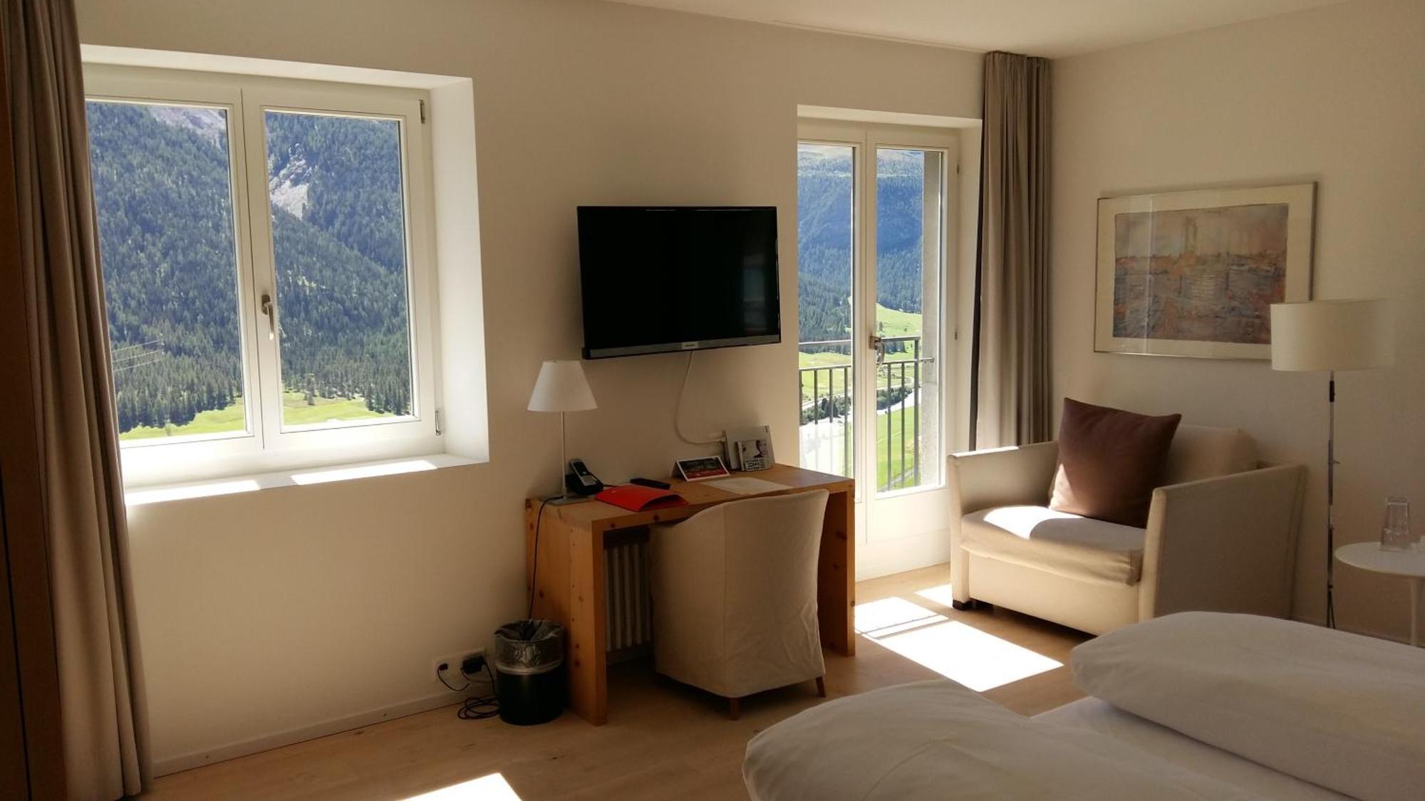 Hotel Castell Цуоц Экстерьер фото