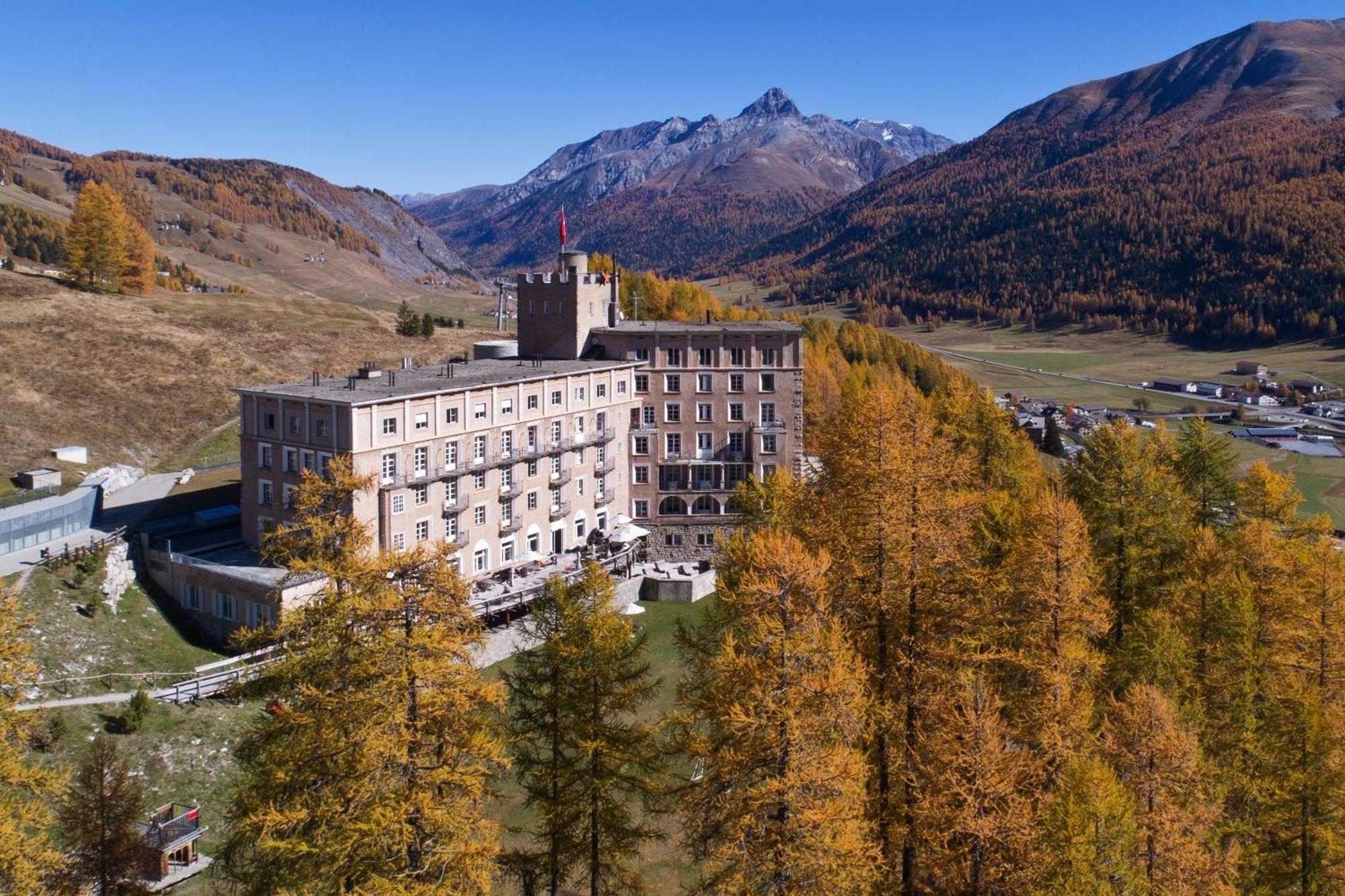 Hotel Castell Цуоц Экстерьер фото