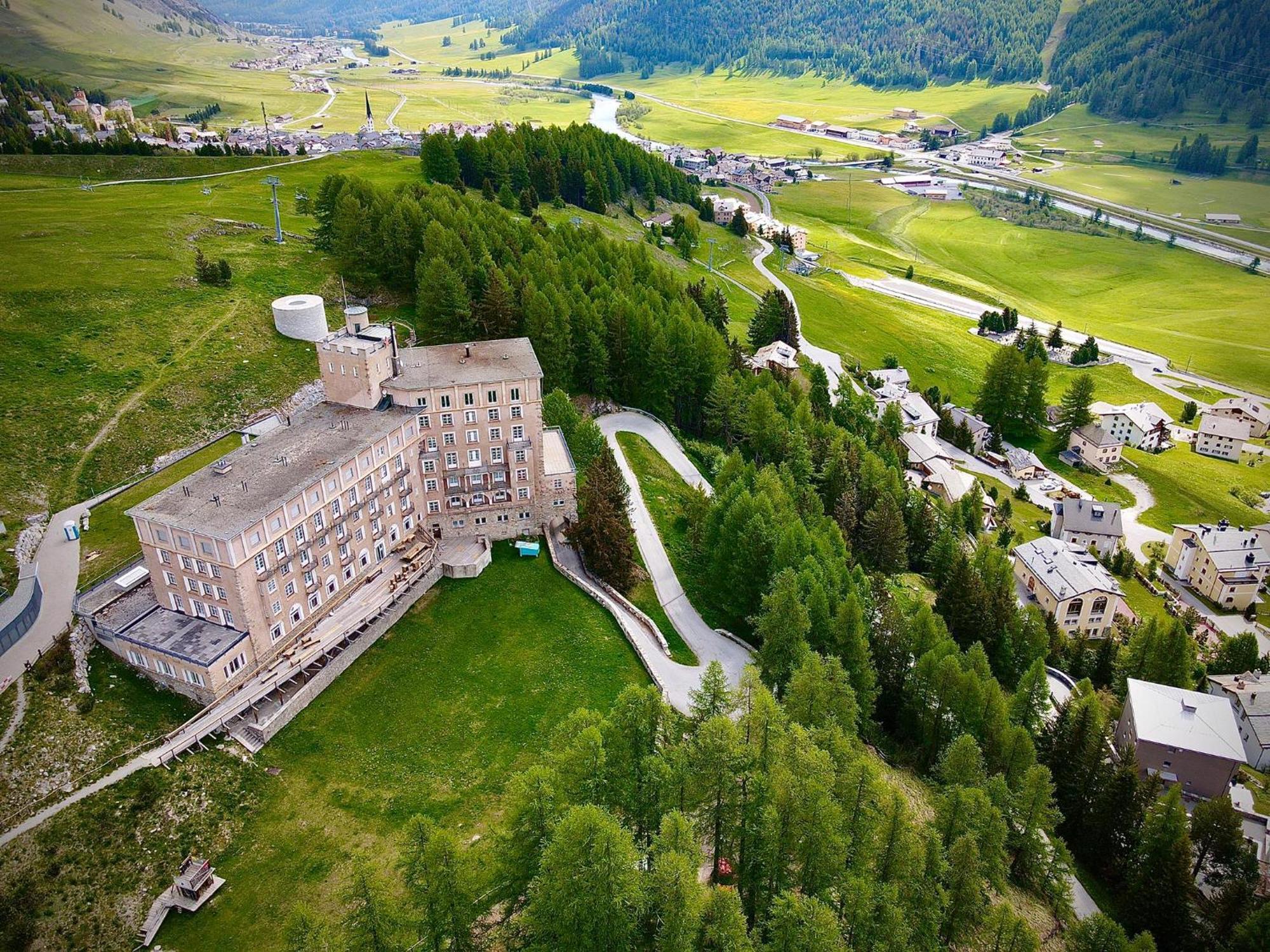 Hotel Castell Цуоц Экстерьер фото